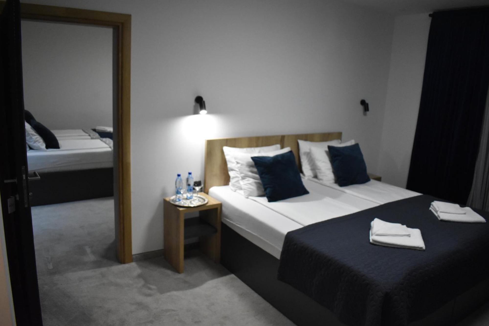 Hotel Safir Біхач Екстер'єр фото