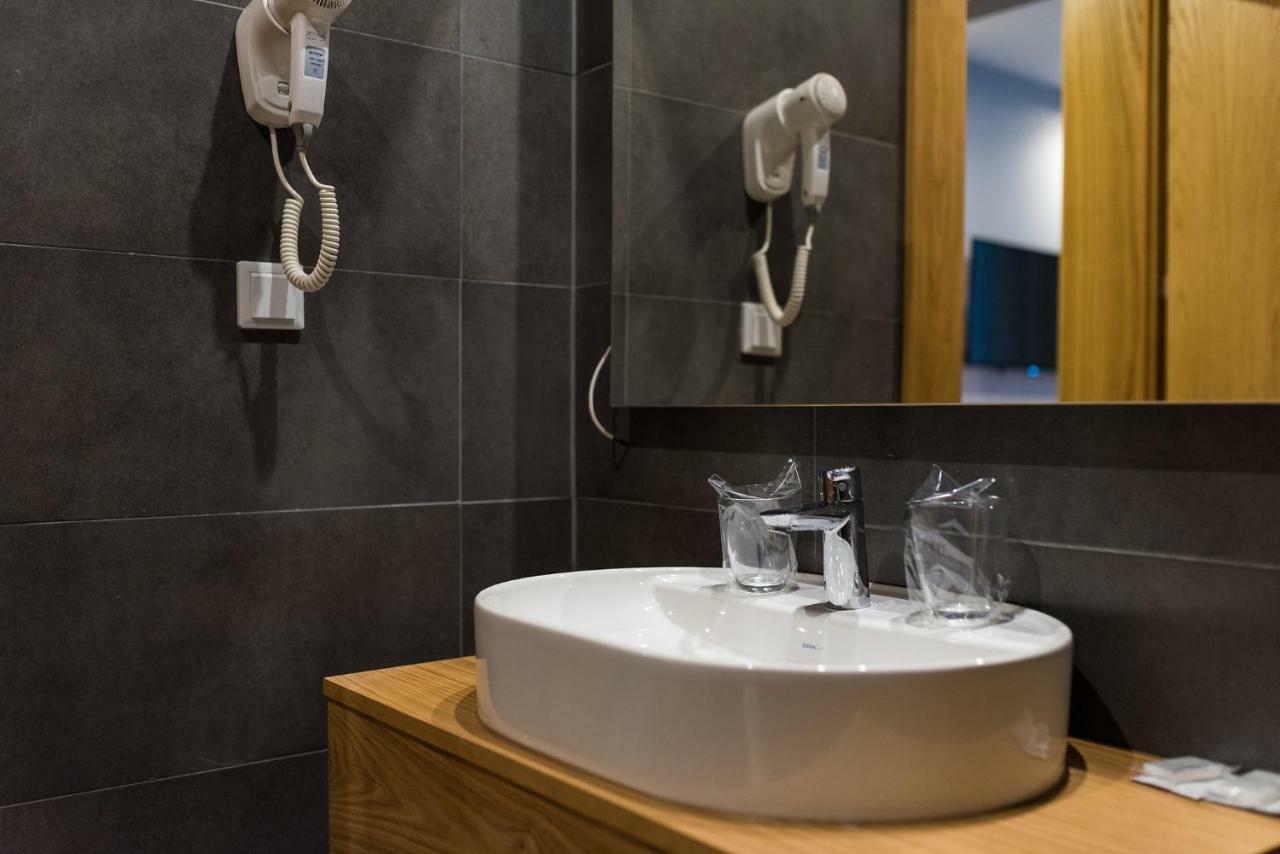Hotel Safir Біхач Екстер'єр фото